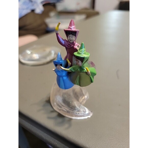Disney Sleeping Beauty Fairy Godmother cake topper 3” Figure 3 fairies - Picture 5 of 6